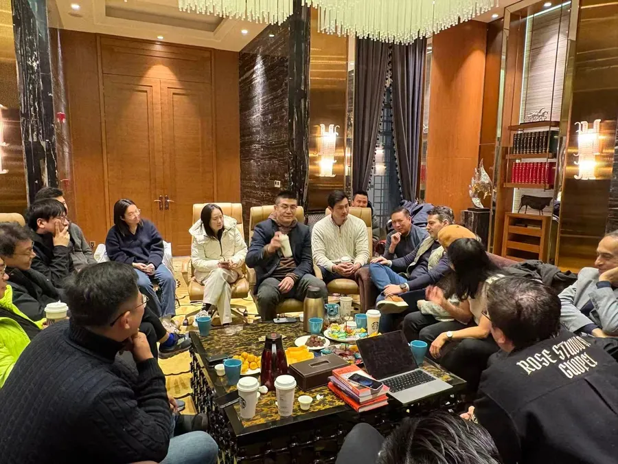 Community exchange at the Follow-up Gathering.